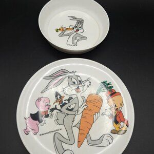 Vintage Warner Bros. Childs Plastic Bowl and Plate Set with Bugs Bunny and Gang